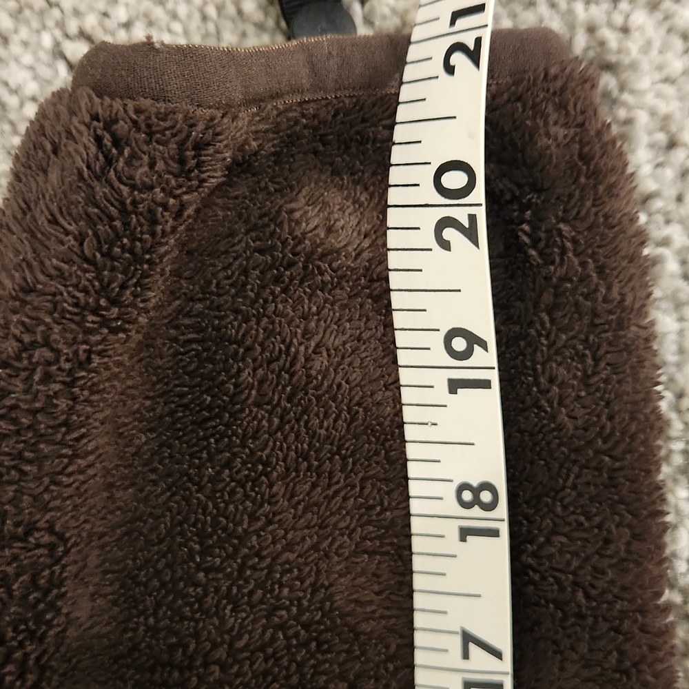 The North Face brown woman's fuzzy full zip-up jacket small - Picture 9 of 9
